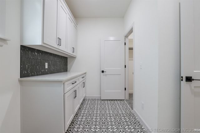4724 E 177th Place, Bixby, OK 74008