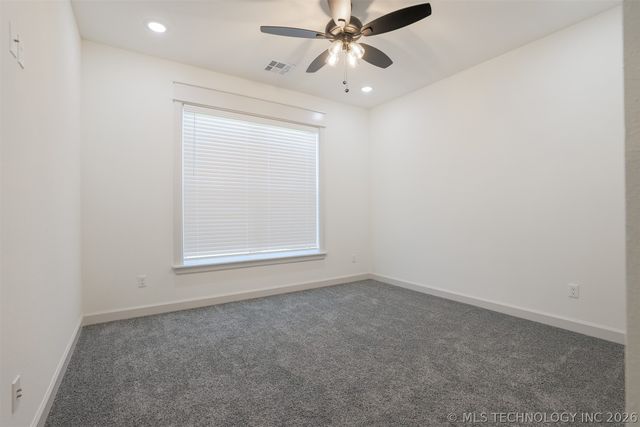 4724 E 177th Place, Bixby, OK 74008