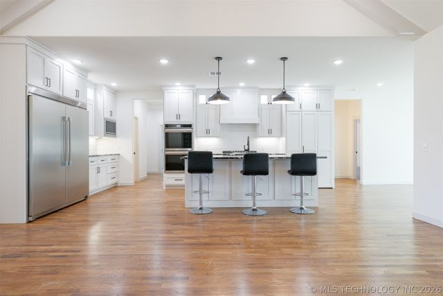4724 E 177th Place, Bixby, OK 74008