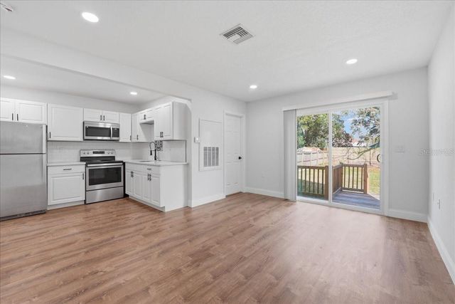 2805 MAYER STREET, Orlando, FL 32806