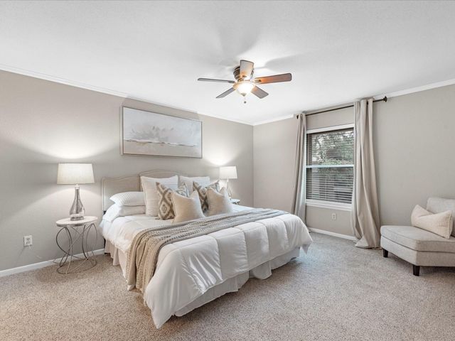 7575 Katy Freeway 98, Houston, TX 77024