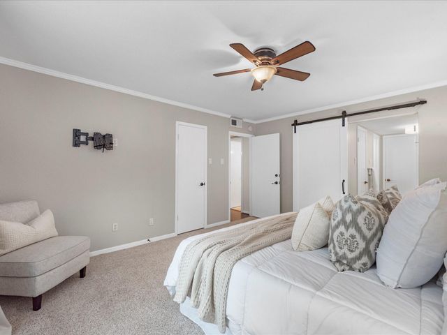 7575 Katy Freeway 98, Houston, TX 77024