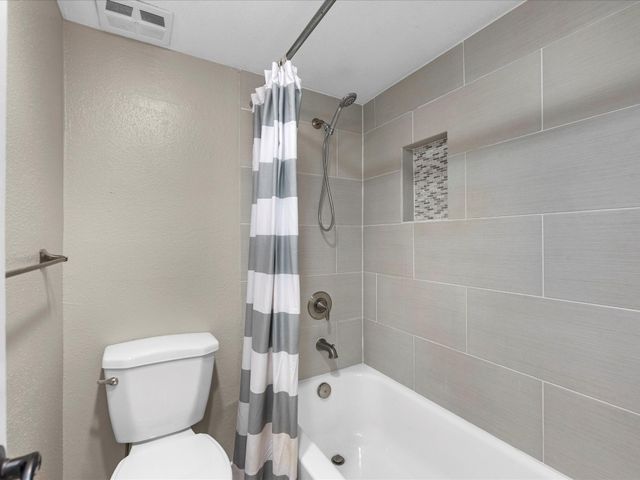 7575 Katy Freeway 98, Houston, TX 77024