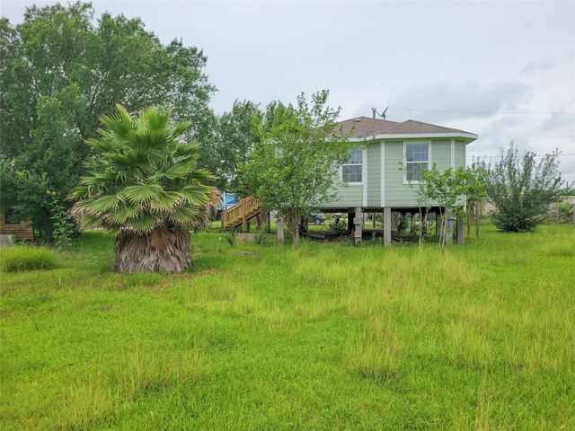 315 20th, San Leon, TX 77539
