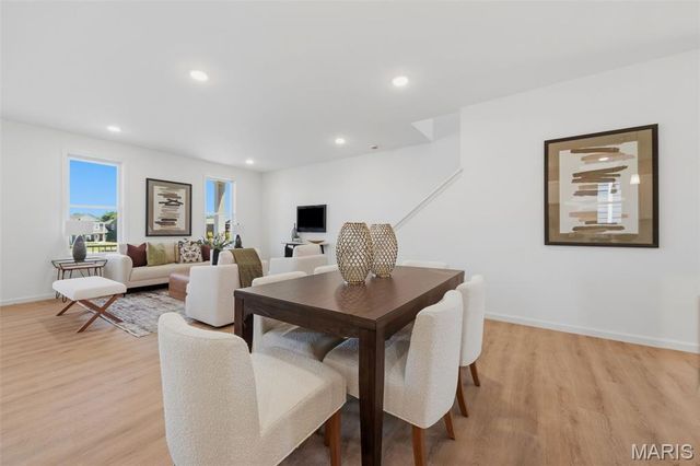 222 Marais Temps Clair Way, St Charles, MO 63301