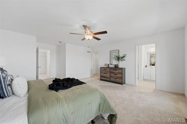 222 Marais Temps Clair Way, St Charles, MO 63301