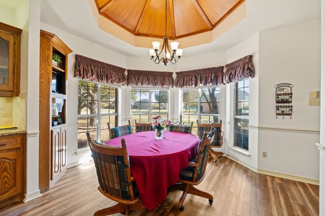 554 Glenn Lane, Red Oak, TX 75154