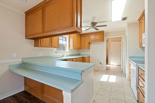 554 Glenn Lane, Red Oak, TX 75154