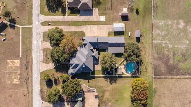 554 Glenn Lane, Red Oak, TX 75154