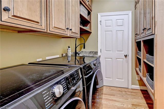 320 Yorkshire Dr DR, Williamsburg, VA 23185