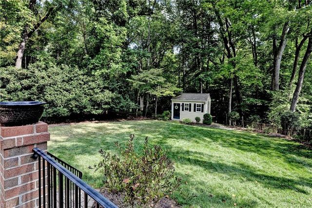 320 Yorkshire Dr DR, Williamsburg, VA 23185