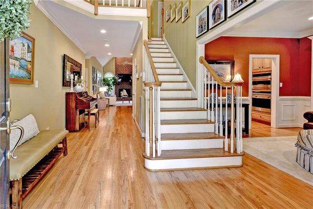 320 Yorkshire Dr DR, Williamsburg, VA 23185