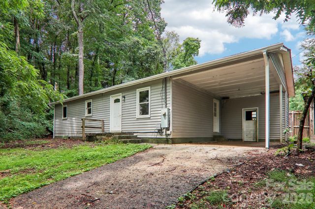24 Bryson Street, Waynesville, NC 28786