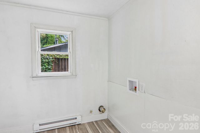 24 Bryson Street, Waynesville, NC 28786
