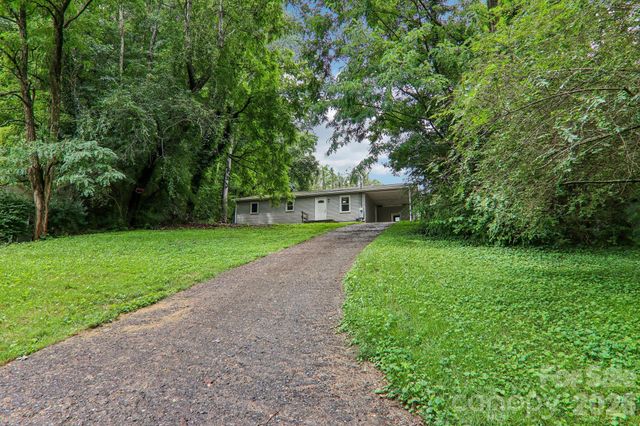 24 Bryson Street, Waynesville, NC 28786
