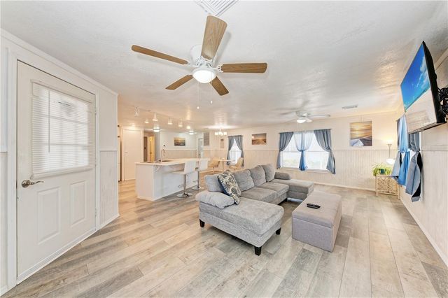 2 S FLORA VISTA STREET, Englewood, FL 34223