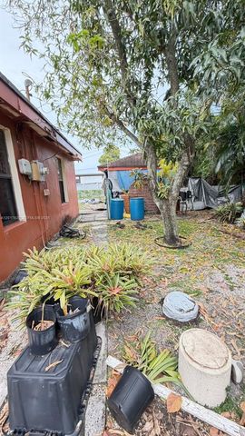 4450 NW 169th Ter, Miami Gardens, FL 33055