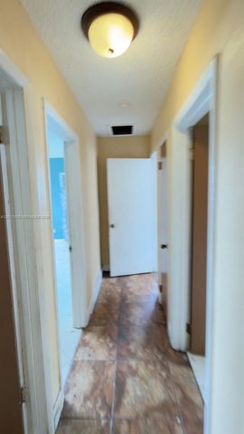 4450 NW 169th Ter, Miami Gardens, FL 33055