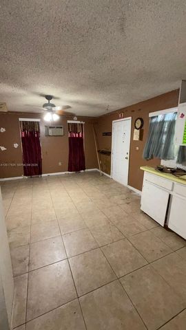 4450 NW 169th Ter, Miami Gardens, FL 33055