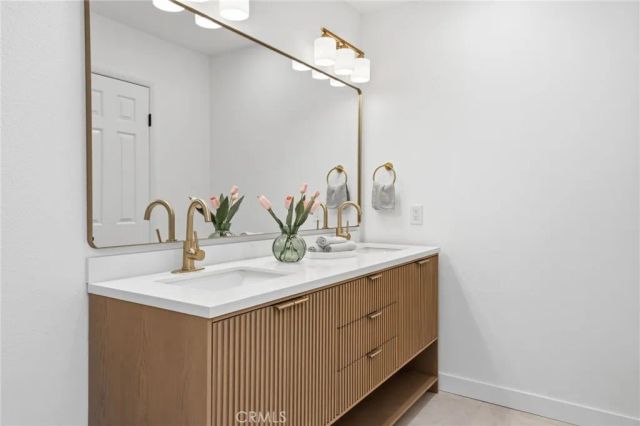 28265 Las Casas, Mission Viejo, CA 92692