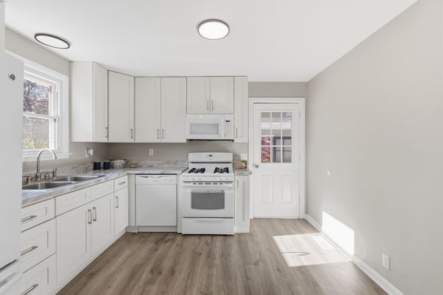 111 Scotch St, Hendersonville, TN 37075