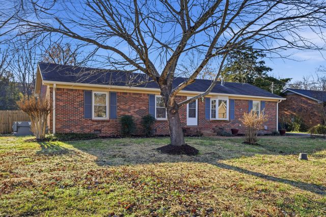 111 Scotch St, Hendersonville, TN 37075