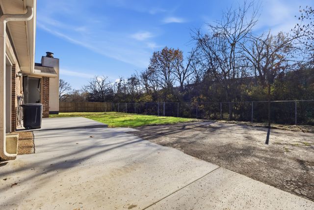 111 Scotch St, Hendersonville, TN 37075