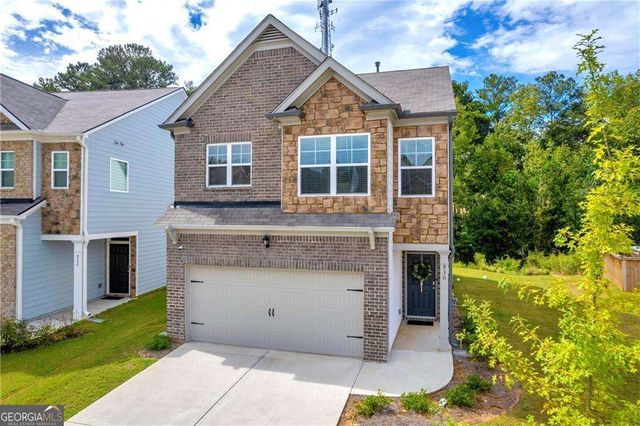 930 Bentley Drive, Fairburn, GA 30213