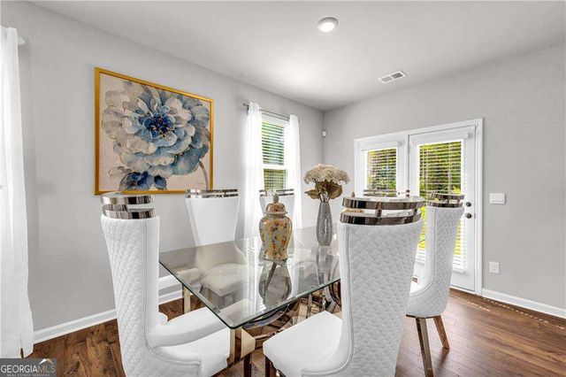 930 Bentley Drive, Fairburn, GA 30213