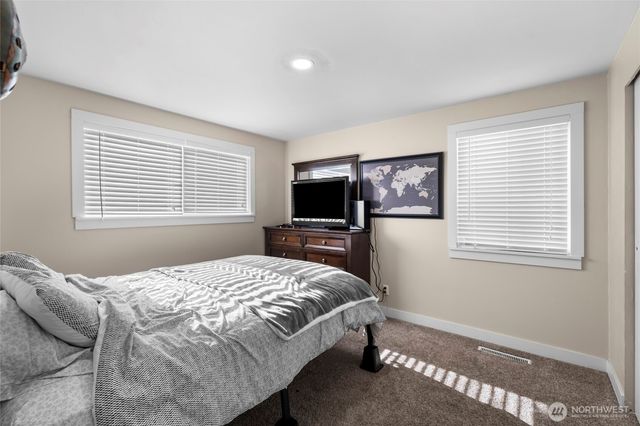 8307 Forest Avenue SW, Lakewood, WA 98498