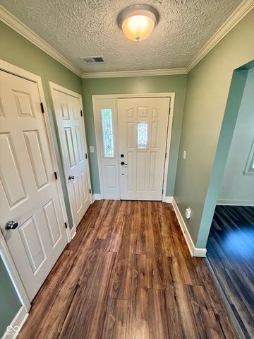 415 Kelly Drive, Brownstown, IN 47220