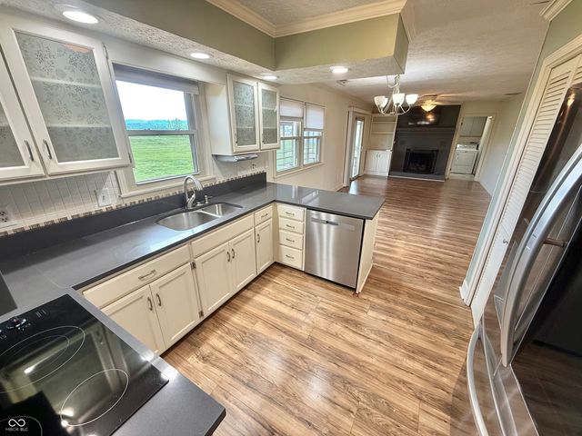 415 Kelly Drive, Brownstown, IN 47220