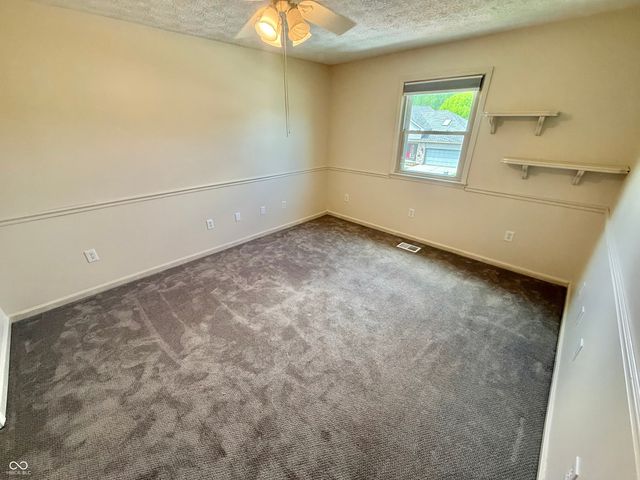 415 Kelly Drive, Brownstown, IN 47220