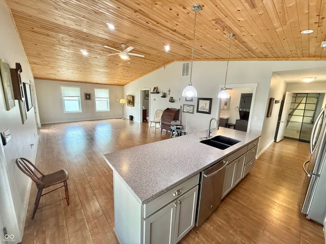 415 Kelly Drive, Brownstown, IN 47220