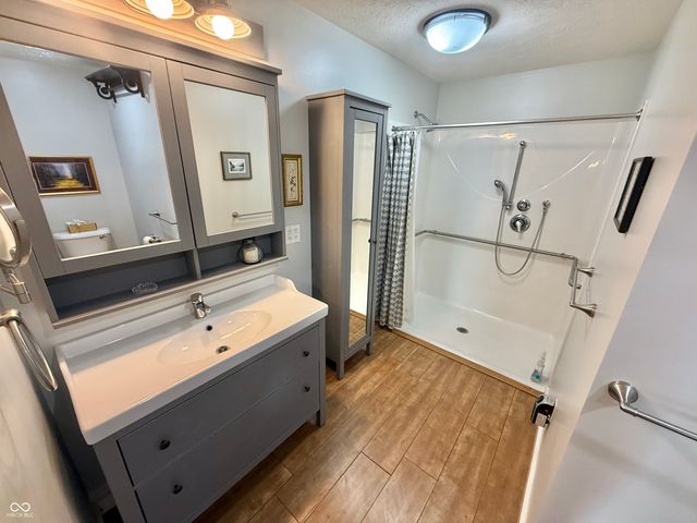 415 Kelly Drive, Brownstown, IN 47220
