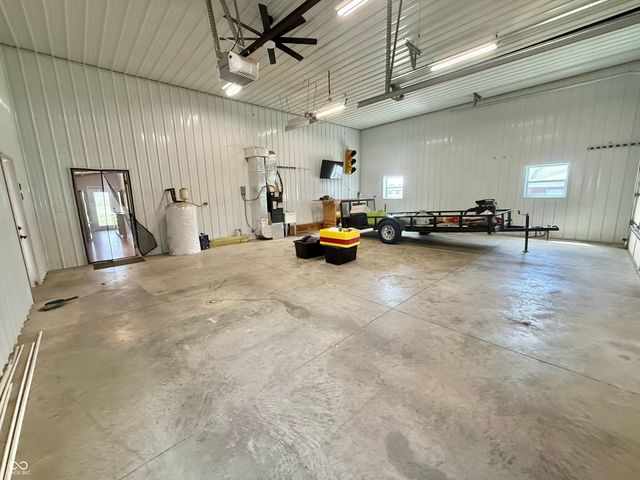 415 Kelly Drive, Brownstown, IN 47220