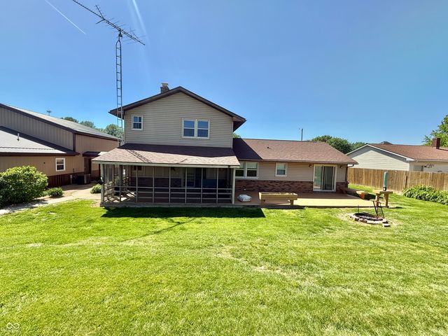 415 Kelly Drive, Brownstown, IN 47220