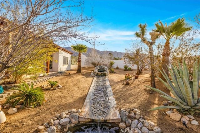 7423 Juniper Road, Joshua Tree, CA 92252