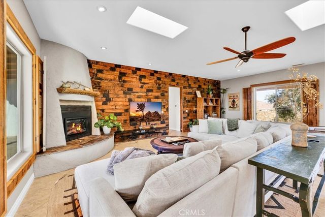 7423 Juniper Road, Joshua Tree, CA 92252