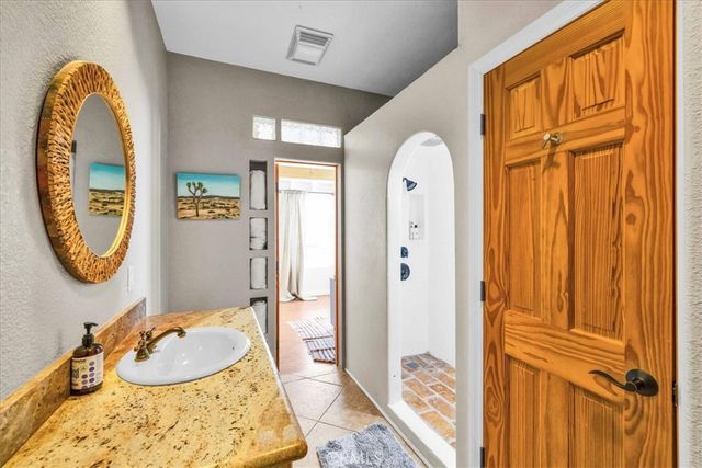 7423 Juniper Road, Joshua Tree, CA 92252