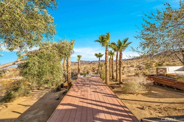 7423 Juniper Road, Joshua Tree, CA 92252