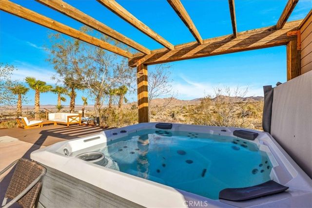 7423 Juniper Road, Joshua Tree, CA 92252
