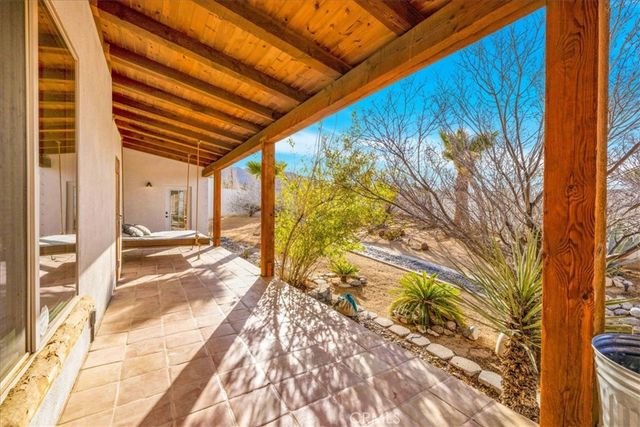 7423 Juniper Road, Joshua Tree, CA 92252