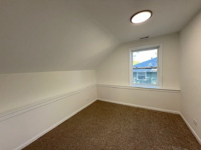 124 Hilltop Drive, Lake In The Hills, IL 60156