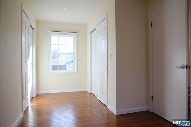 284 Hickory Avenue, Tenafly, NJ 07670