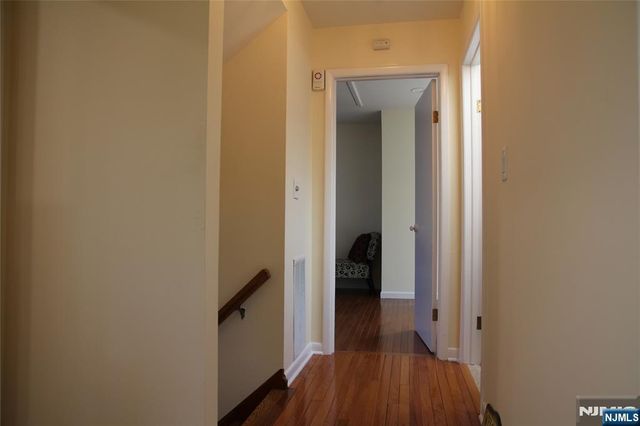 284 Hickory Avenue, Tenafly, NJ 07670