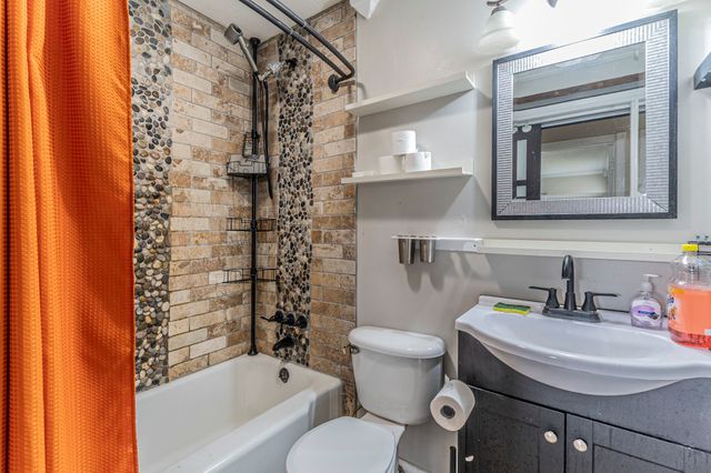 1603 W 4th Street, Irving, TX 75060