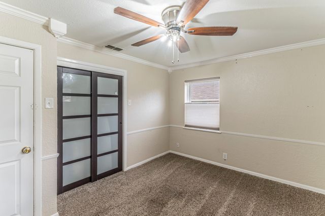 1603 W 4th Street, Irving, TX 75060