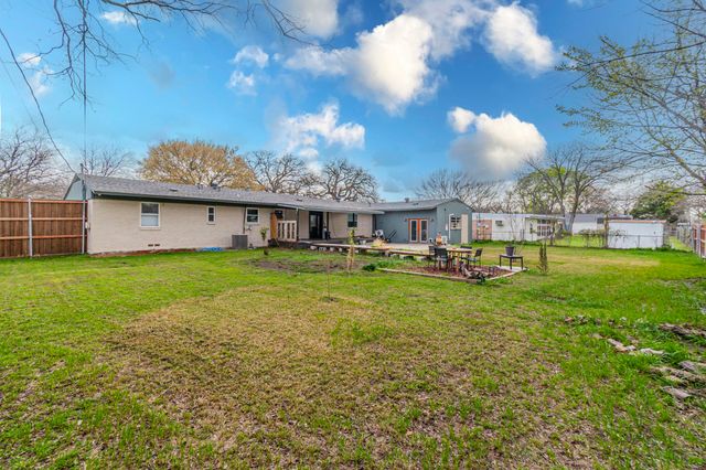 1603 W 4th Street, Irving, TX 75060