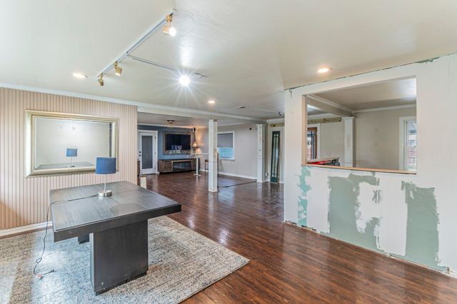 1603 W 4th Street, Irving, TX 75060